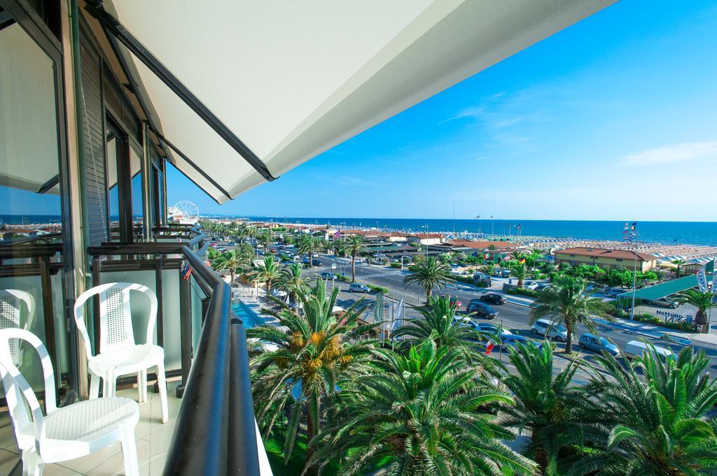 Hotel Caesar Residence & Spa Lido di Camaiore Eksteriør billede