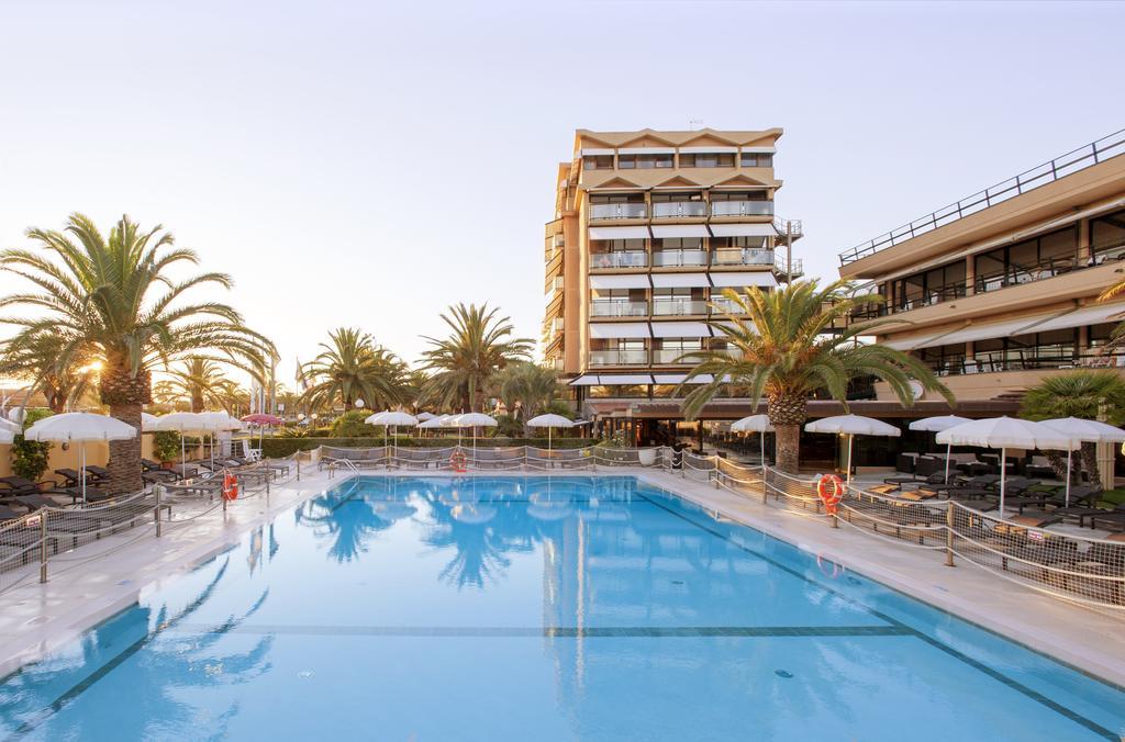 Hotel Caesar Residence & Spa Lido di Camaiore Eksteriør billede